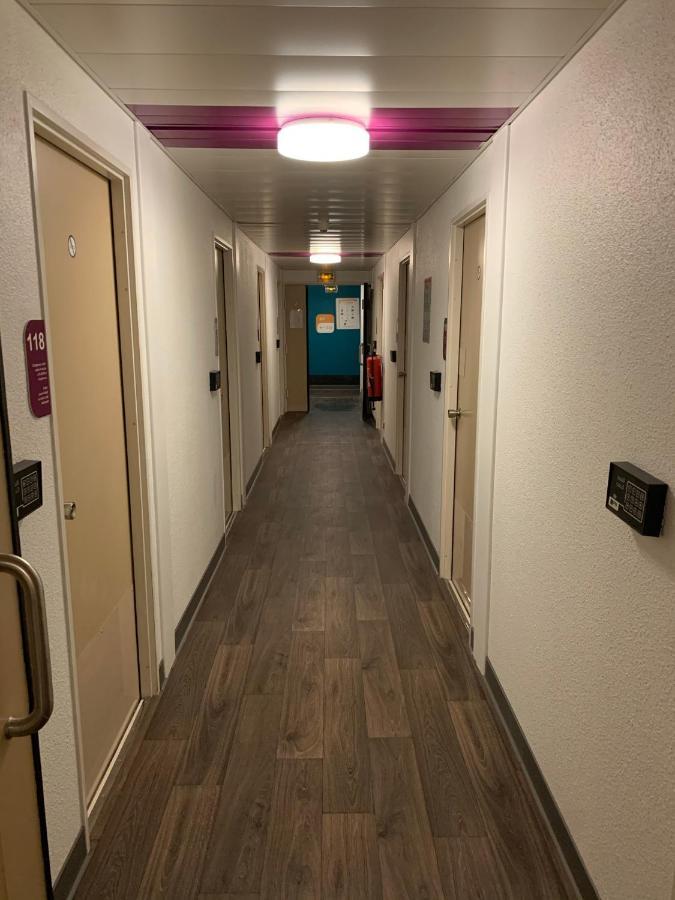 Hotelf1 Hotel